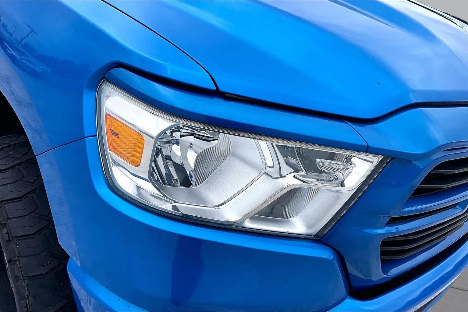 Used 2021 Hydro Blue Pearlcoat Ram Big Horn image 27
