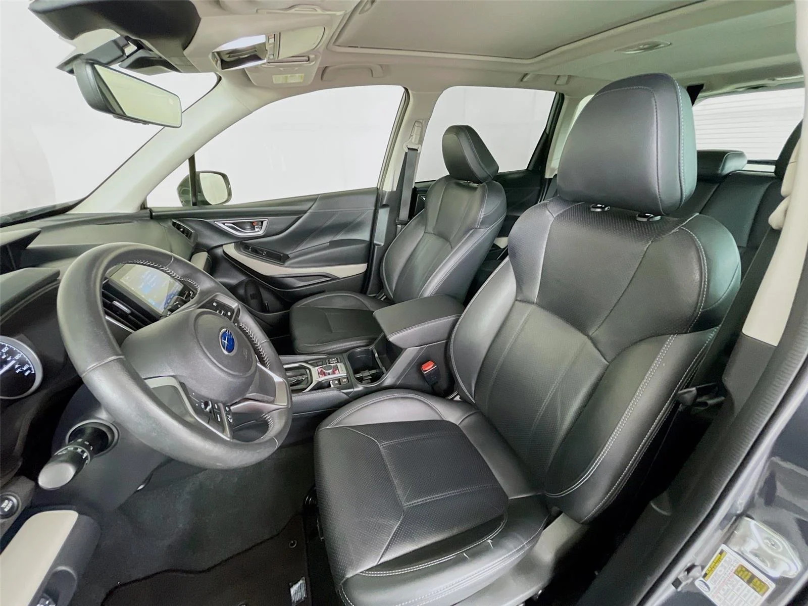Used 2023 Magnetite Gray Metallic Subaru Limited image 24