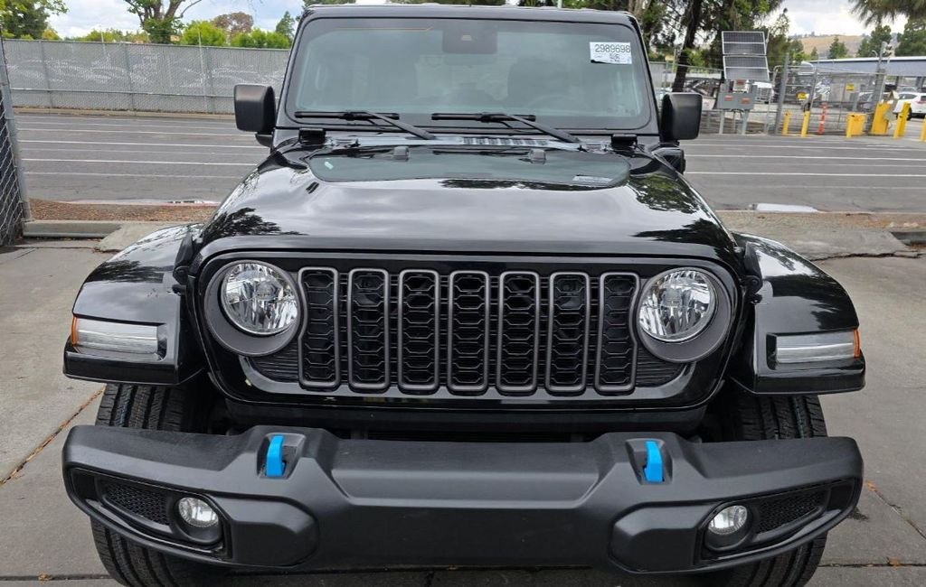 Used 2024 Black Jeep Sport S 4xe image 2