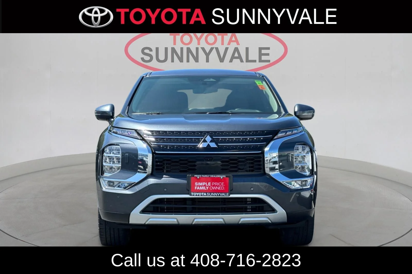Used 2024  Mitsubishi SE image 11