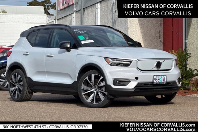 2021 Volvo XC40 