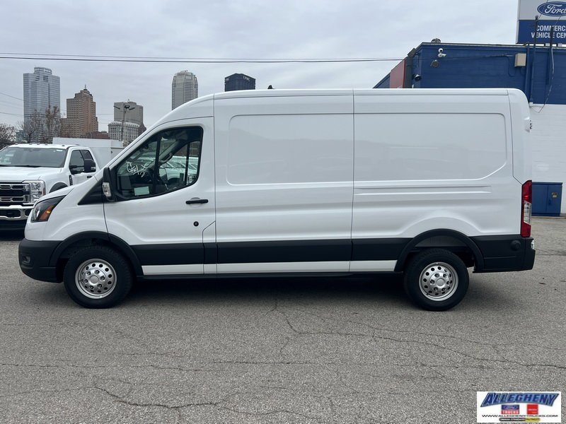 2025 Ford Transit Van Base
