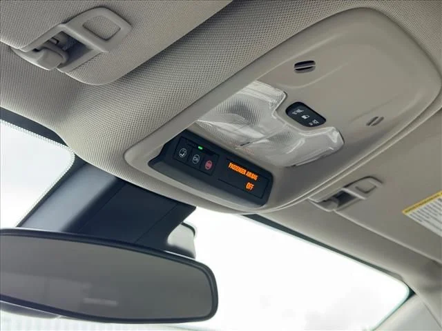 Used 2023 Gray Buick Select image 28