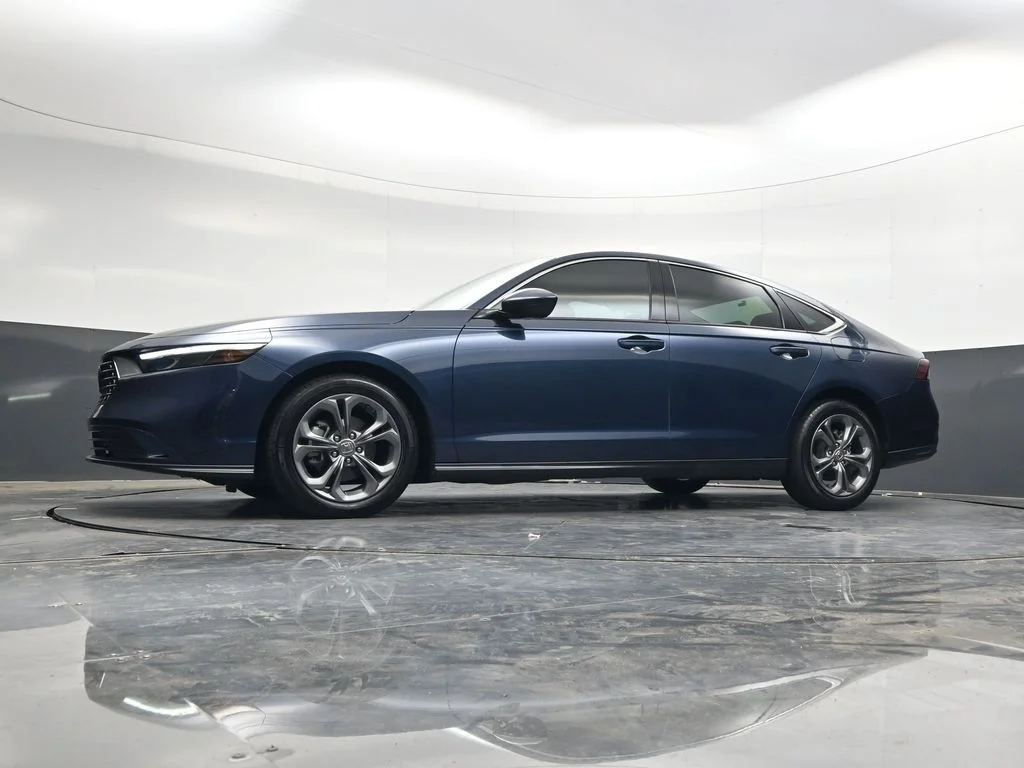 Certified Used 2024 Canyon River Blue Metallic Honda EX image 29