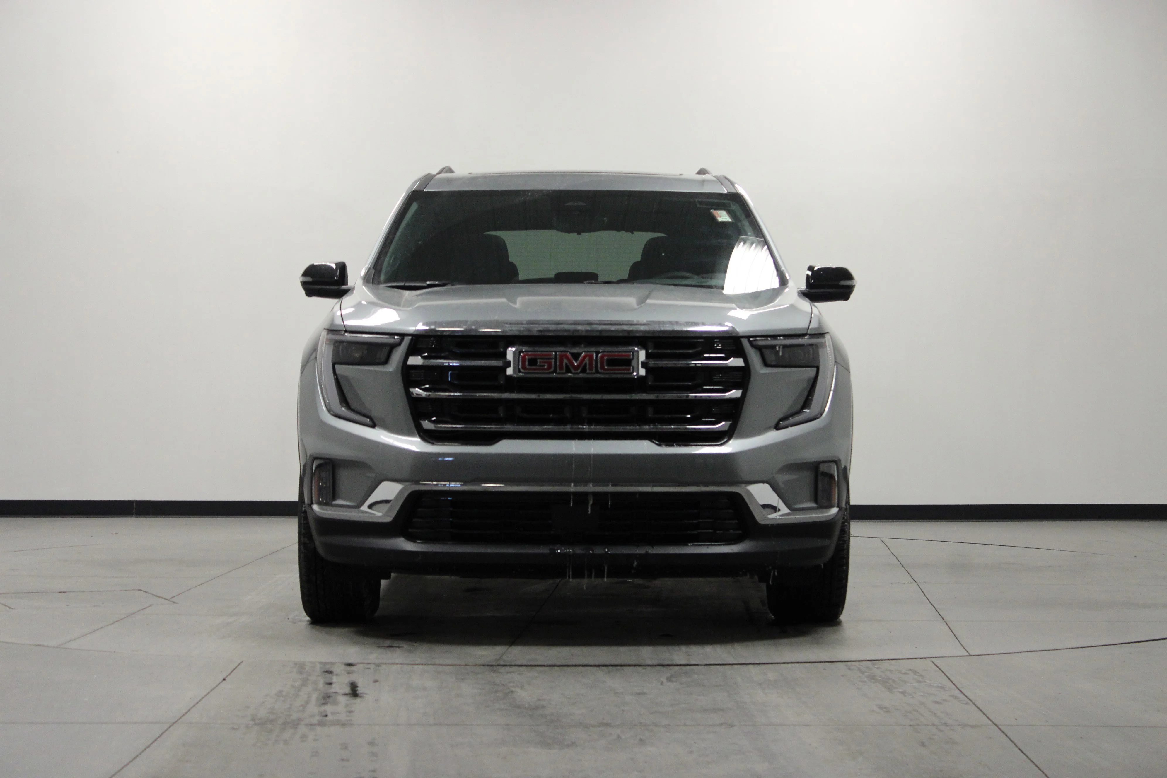 New 2026 Sterling Metallic GMC Elevation image 9