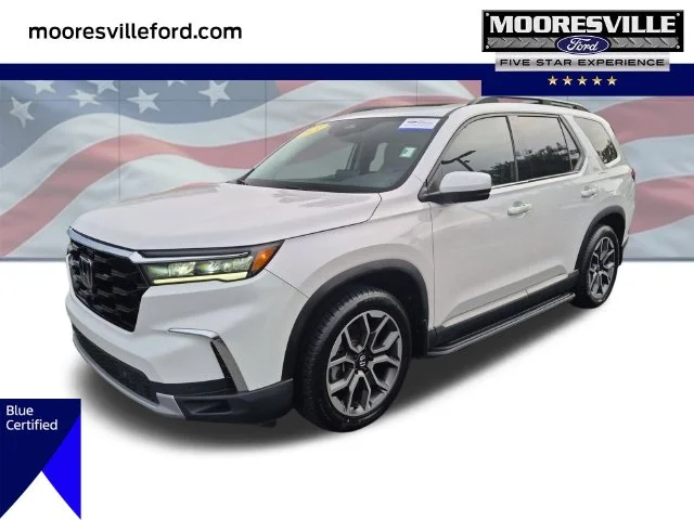 Used 2024  Honda Touring image 1