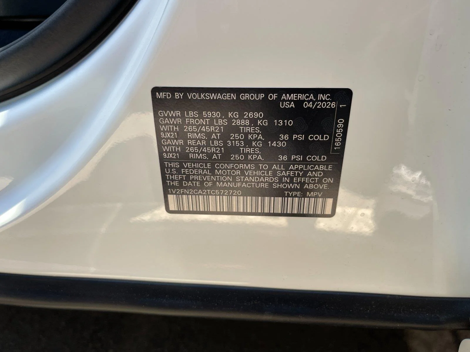 New 2026 Opal White Pearl Volkswagen 2.0T SEL Premium R-Line image 12