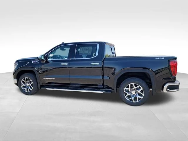 2026 GMC Sierra 1500 SLT - Photo 9