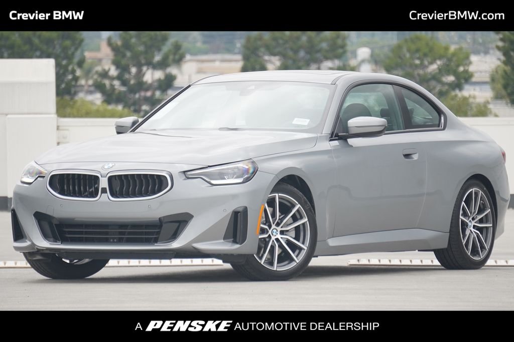 2025 BMW 2 Series 230i Coupe's photo