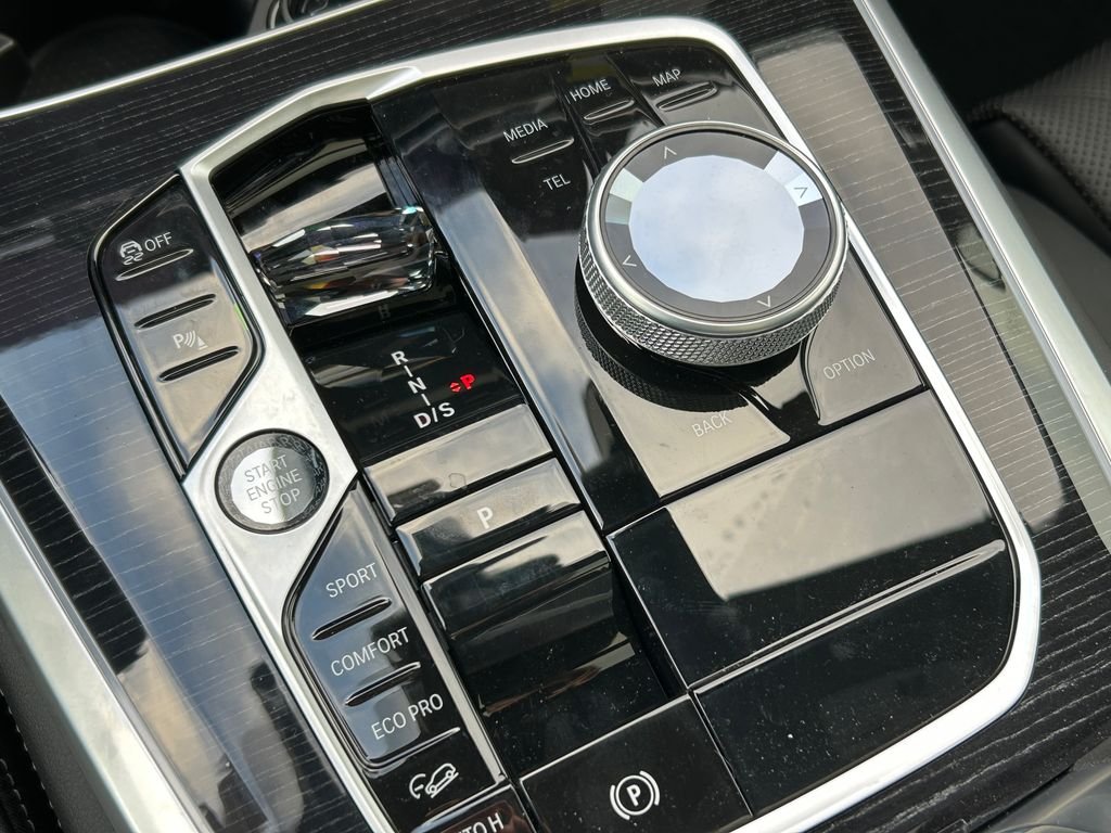 2026 BMW X5 M60i - Photo 28