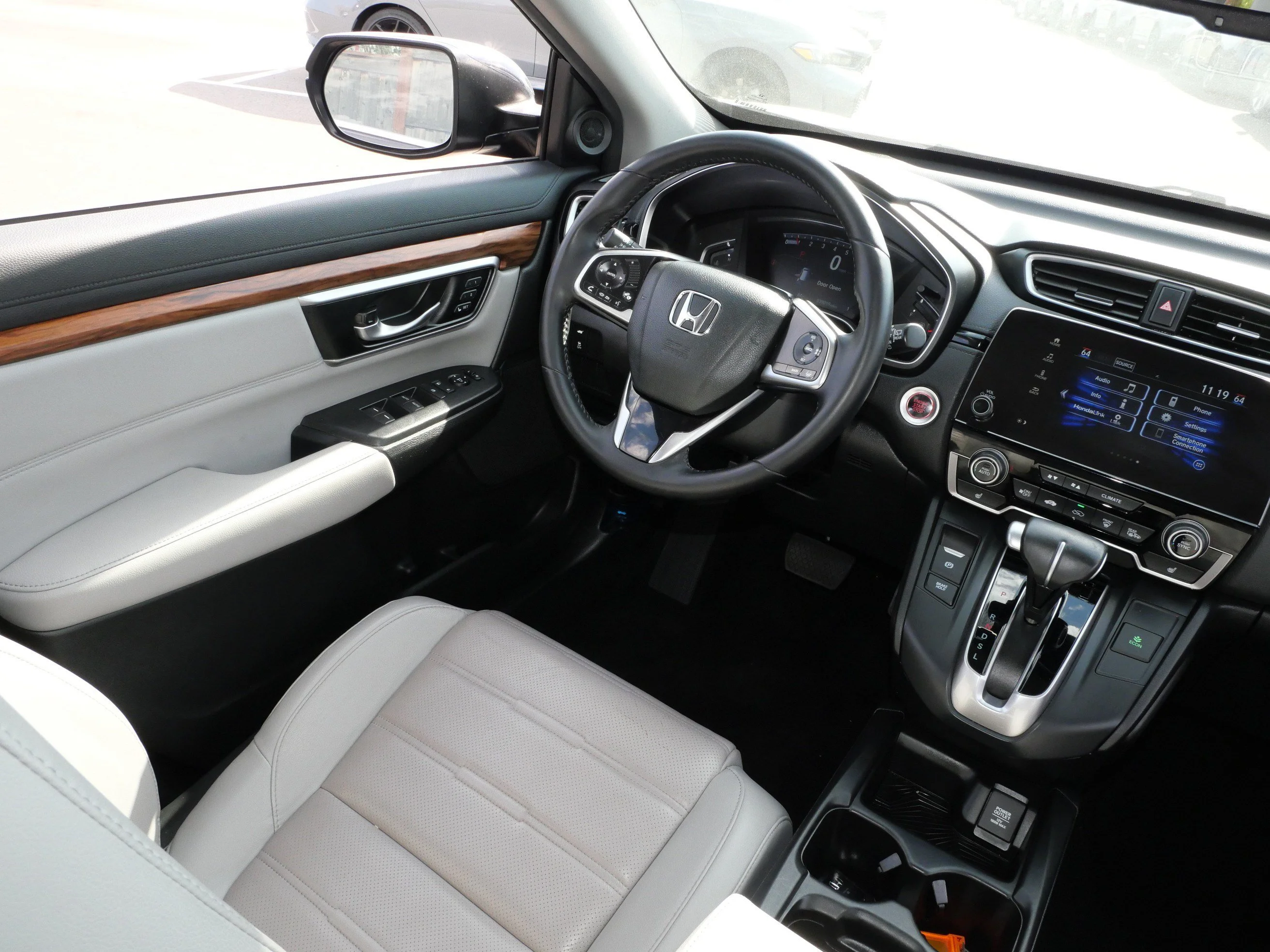 Certified Used 2018 Gunmetal Metallic Honda EX-L image 9