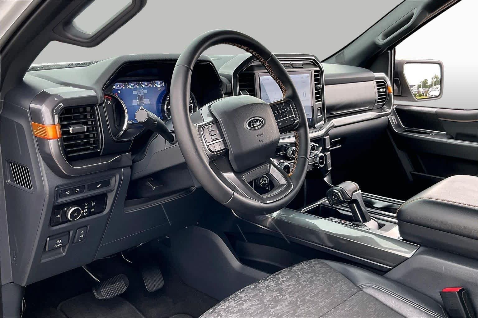 Used 2023 Oxford White Ford Tremor image 17