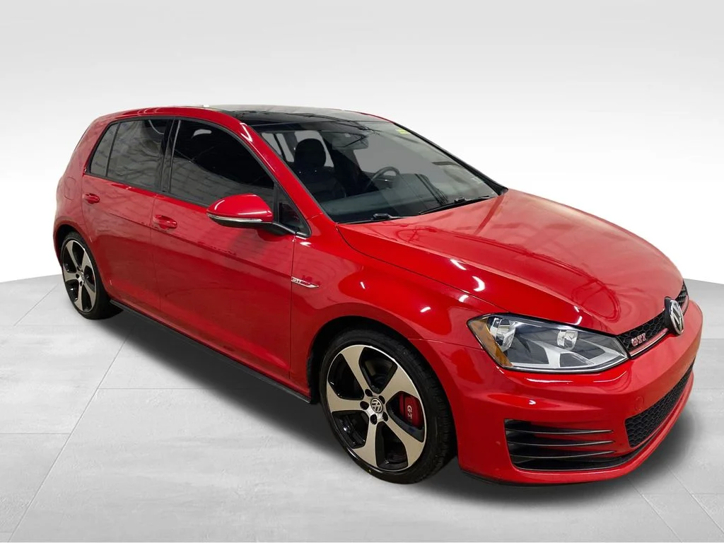 Used 2016 Volkswagen Golf GTI SE with VIN 3VW547AU4GM056015 for sale in North Huntingdon, PA