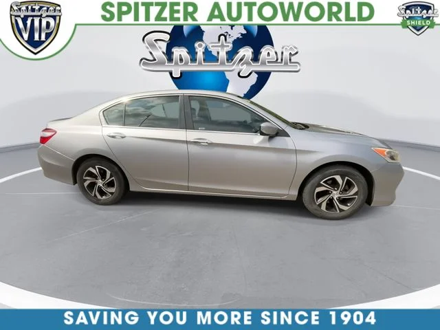 Used 2016 Silver Honda LX image 10