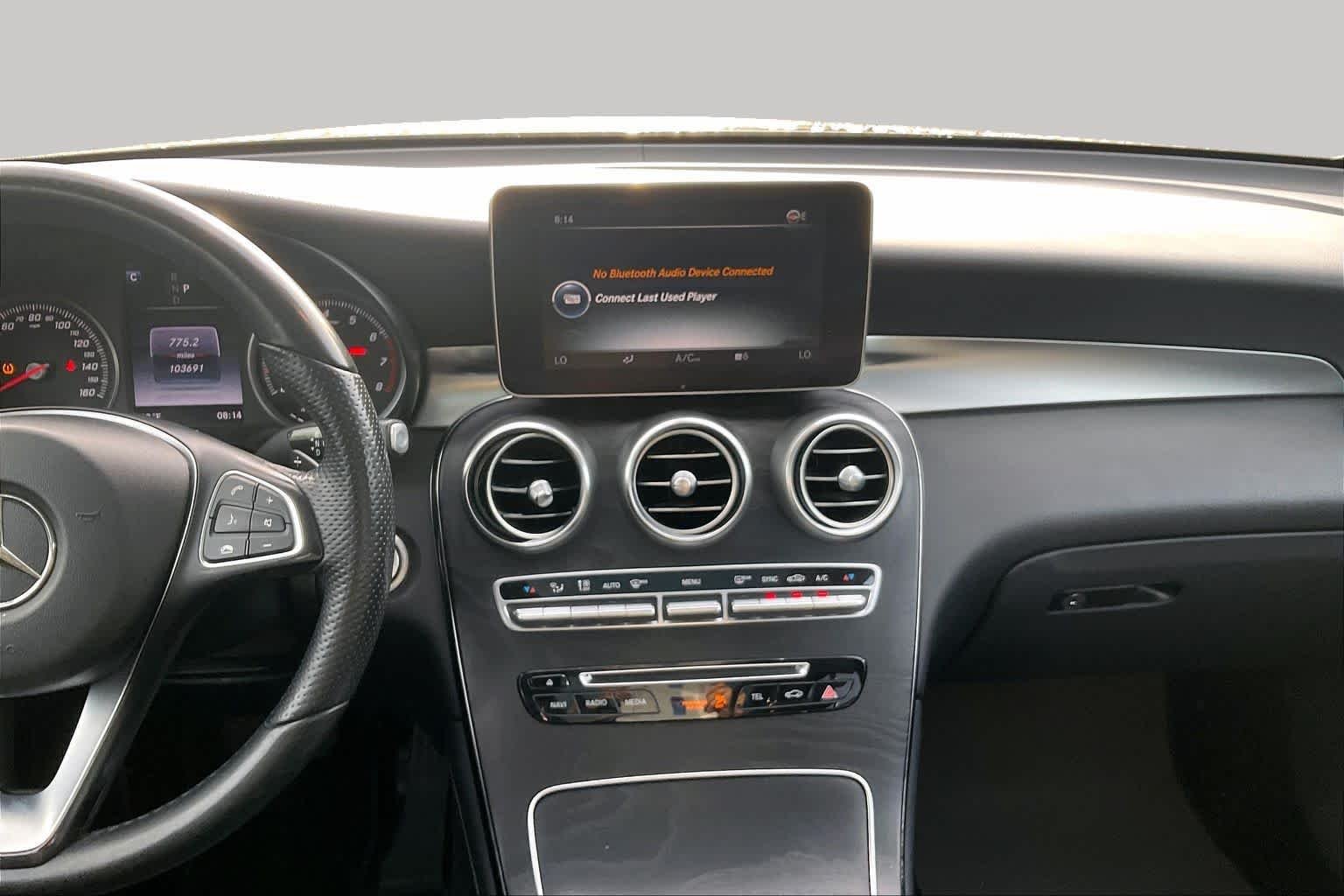 Used 2016  Mercedes-Benz GLC 300 image 6