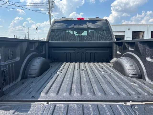 New 2027 Marsh Gray Metallic Ford F-250® XLT image 22