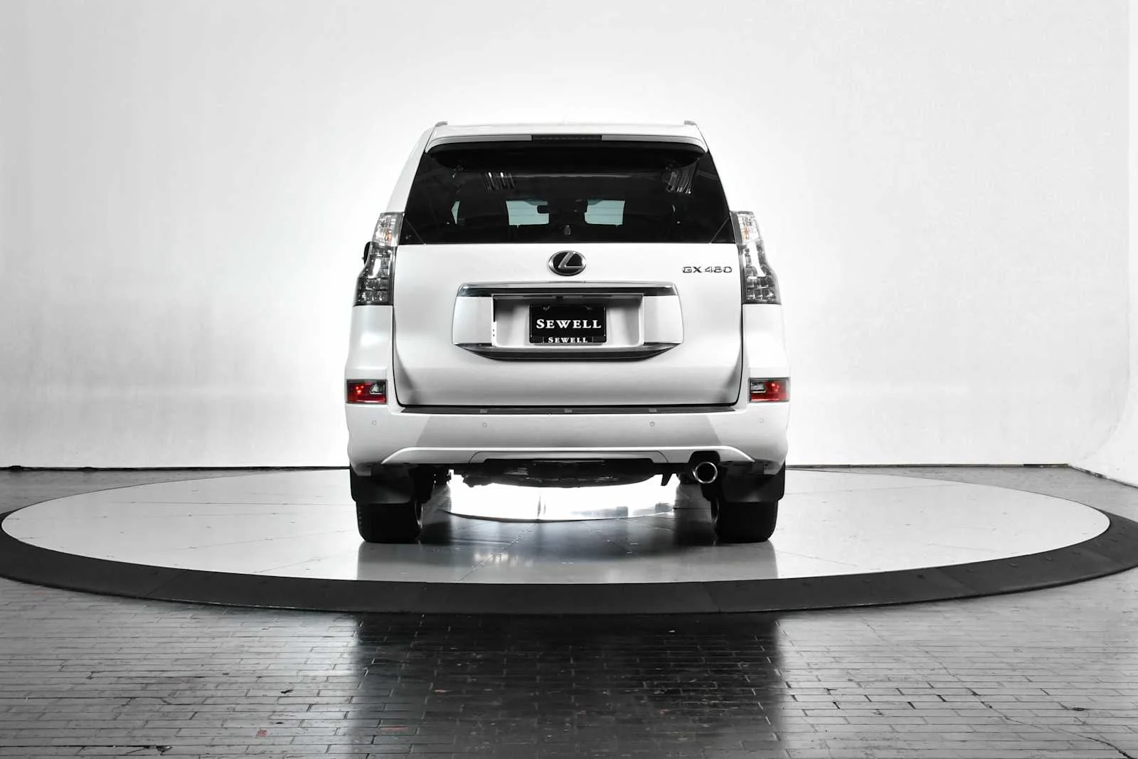 Certified Used 2023 EMINENT WHITE PEARL Lexus Premium image 5