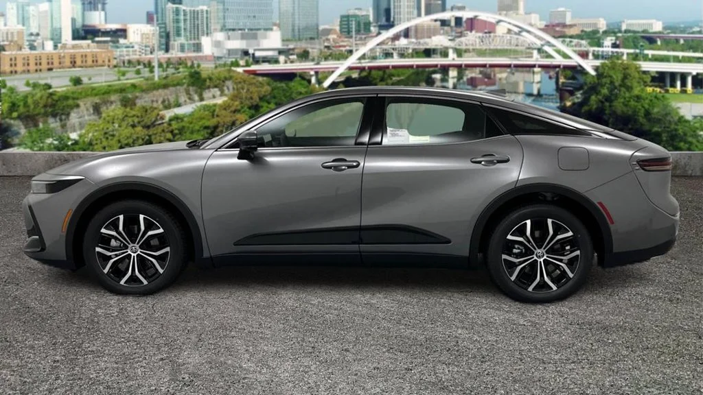 Used 2023 Gray Toyota XLE image 8