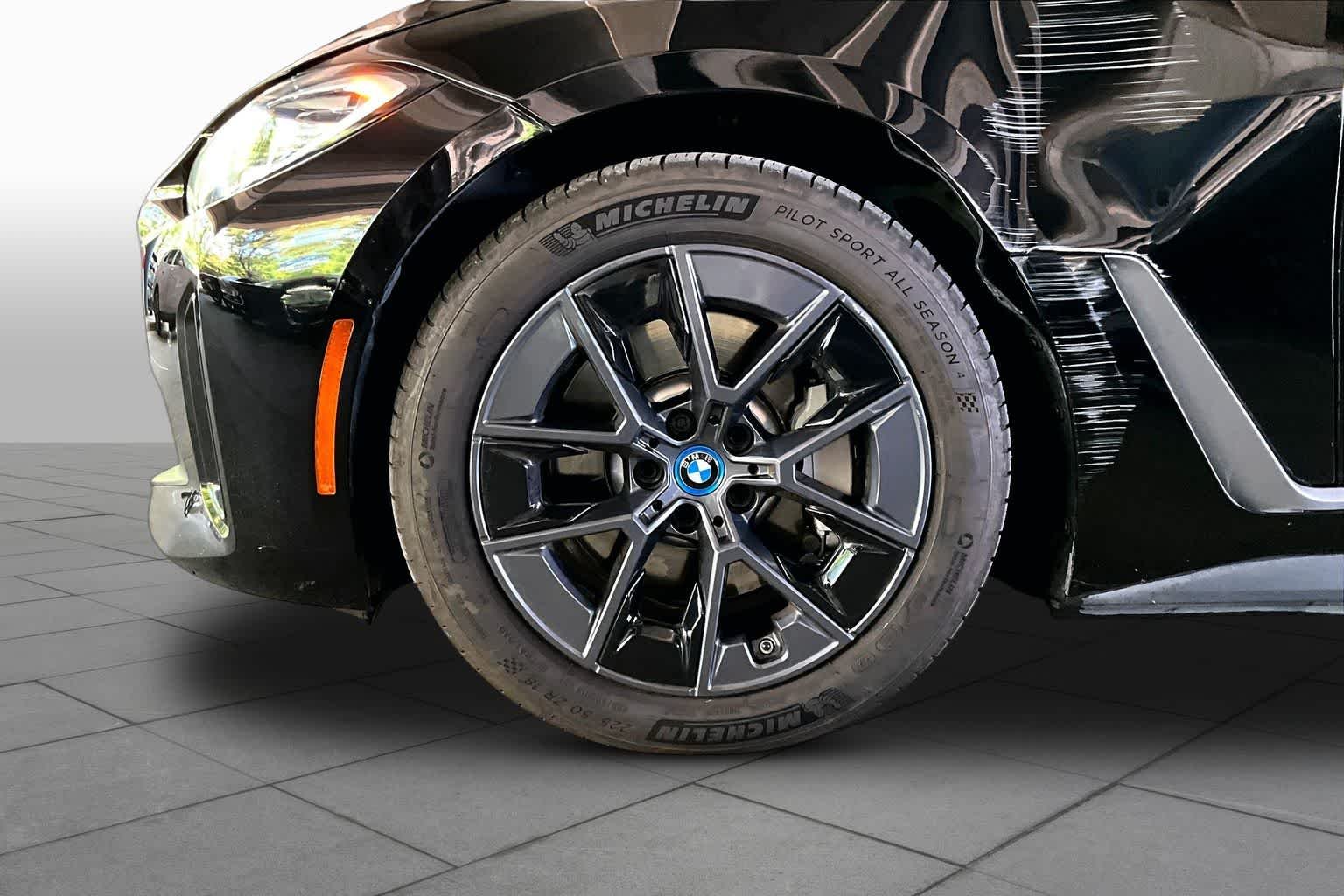 Used 2023 Jet Black BMW eDrive40 image 10