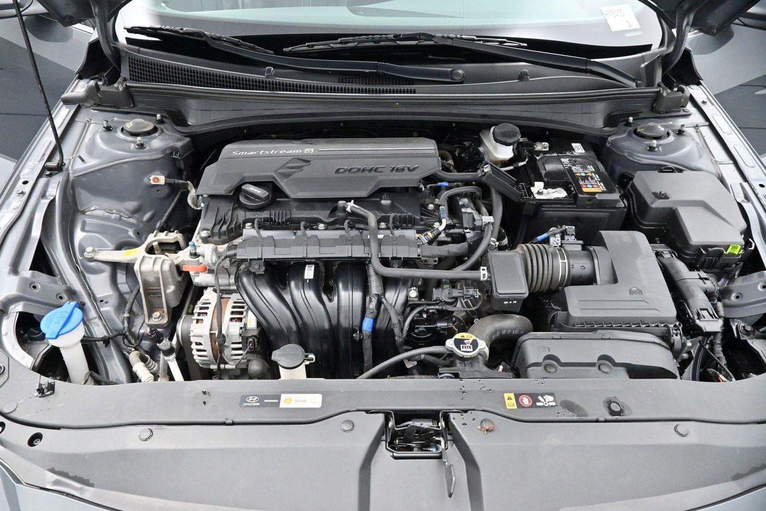 Used 2024 Ecotronic Gray Hyundai SEL image 37
