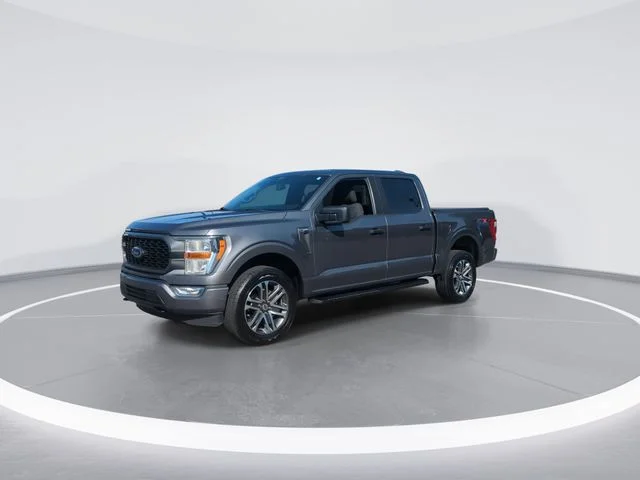 Used 2022 Gray Ford XL image 4
