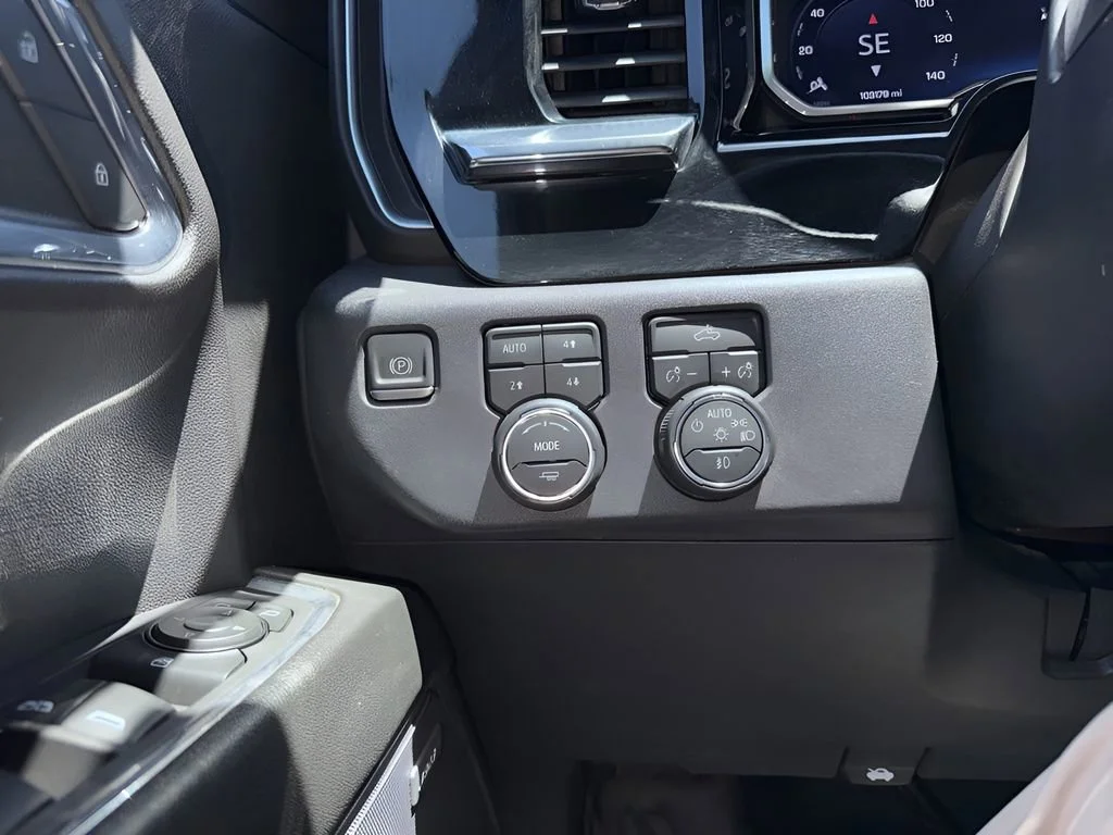 Used 2024 Slate Gray Metallic Chevrolet LT Trail Boss image 9