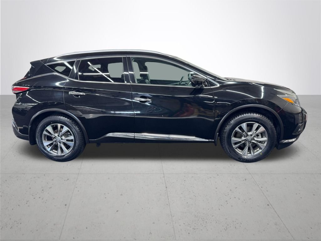 Used 2018 Black Nissan SL image 8