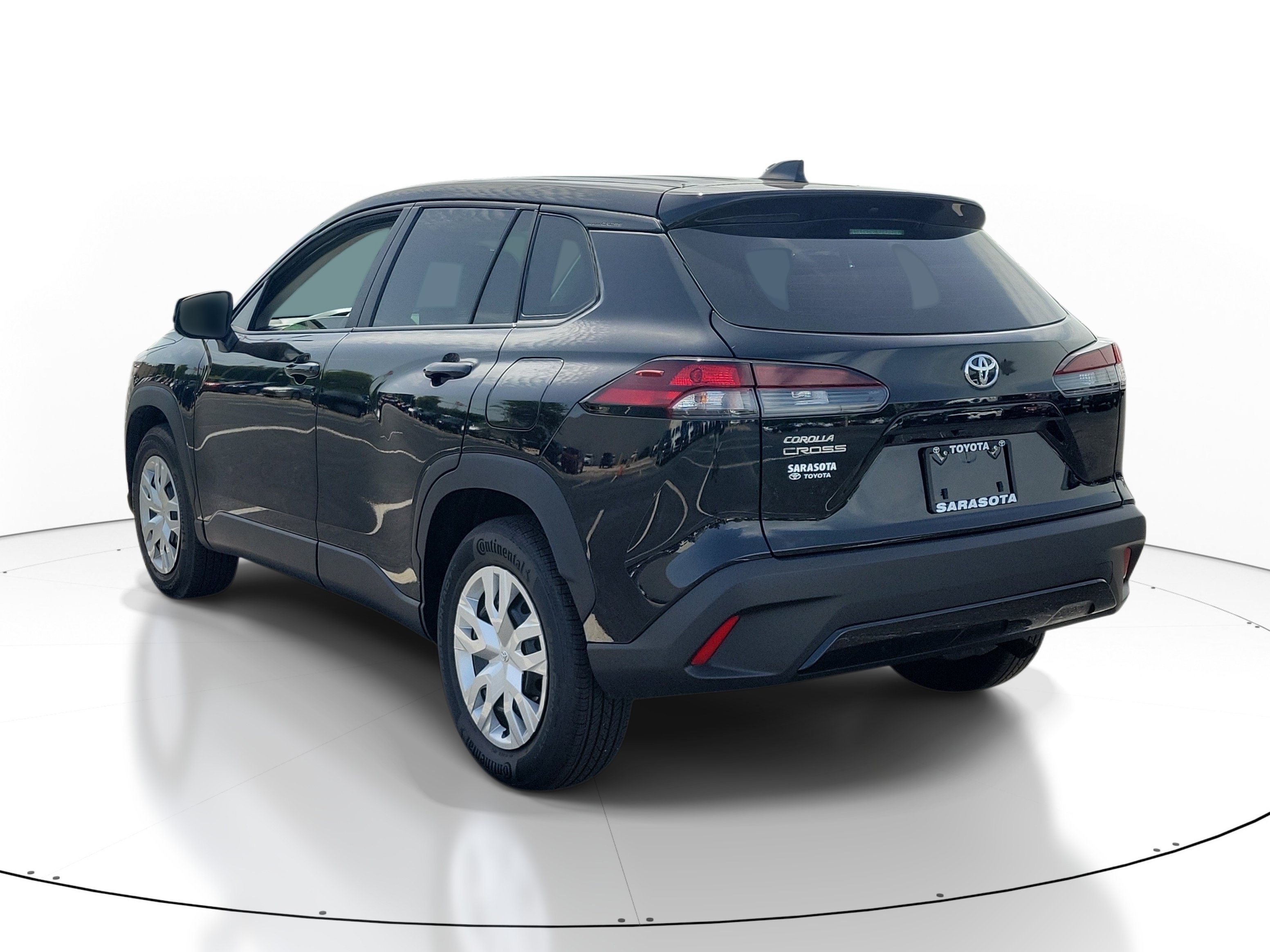Used 2026 Jet Black Toyota L image 3