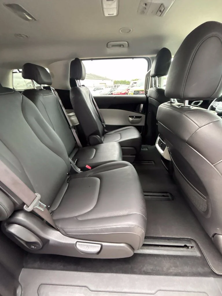 Used 2024 White Kia EX image 21