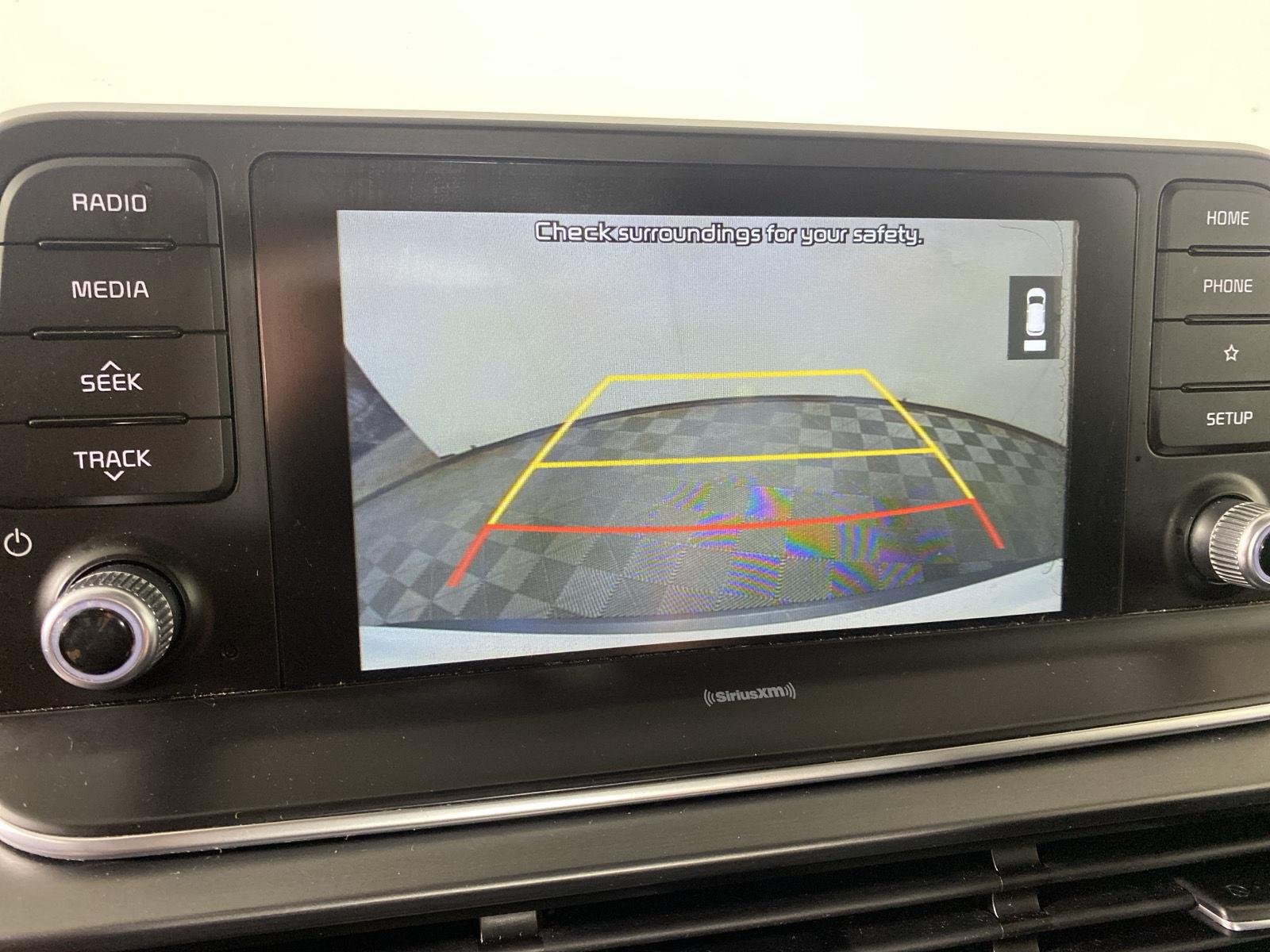 Used 2020 Snow White Pearl Kia  image 18