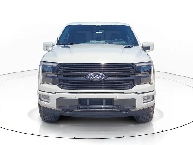 New 2026 Avalanche Ford Platinum image 2