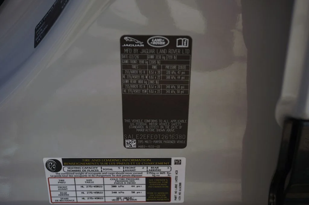 New 2026 Borasco Grey Land Rover X-Dynamic SE image 34