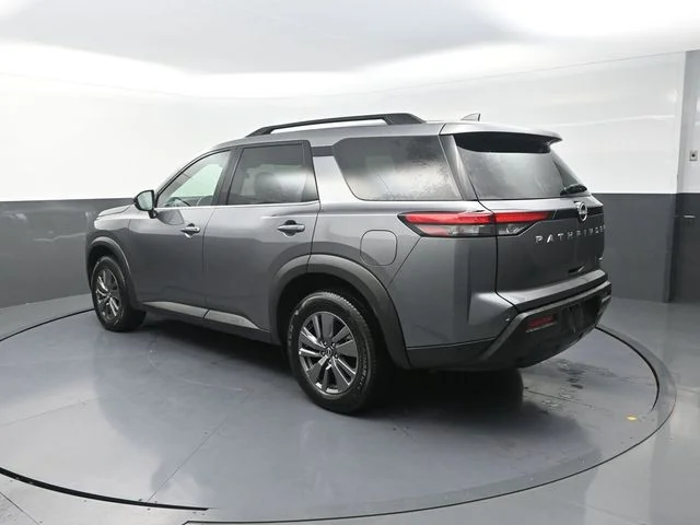 Used 2024 Gray Nissan SV image 6