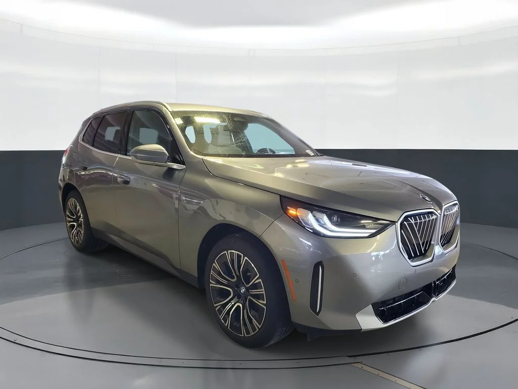 New 2026 Gray BMW 30 xDrive image 2