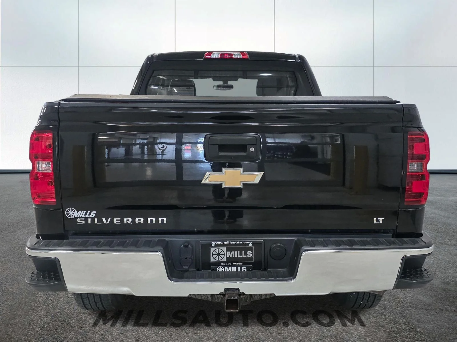 Used 2014 Black Chevrolet LT image 6