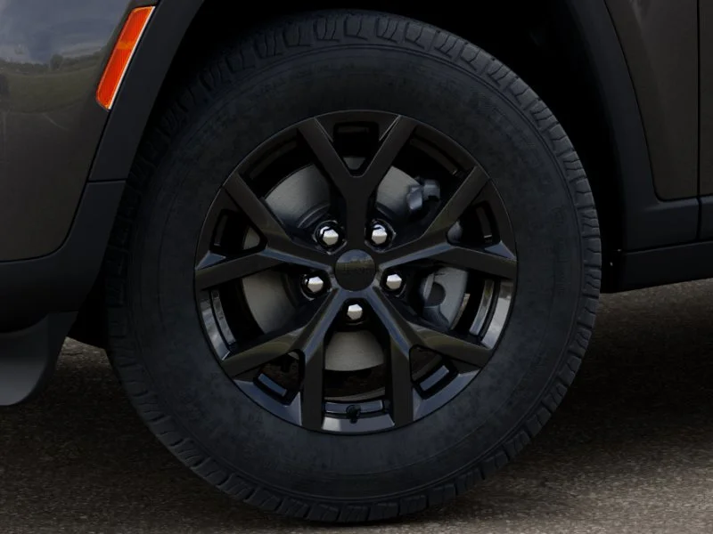 New 2026 Baltic Gray Metallic Clear-Coat Exterior Paint Jeep Altitude image 34
