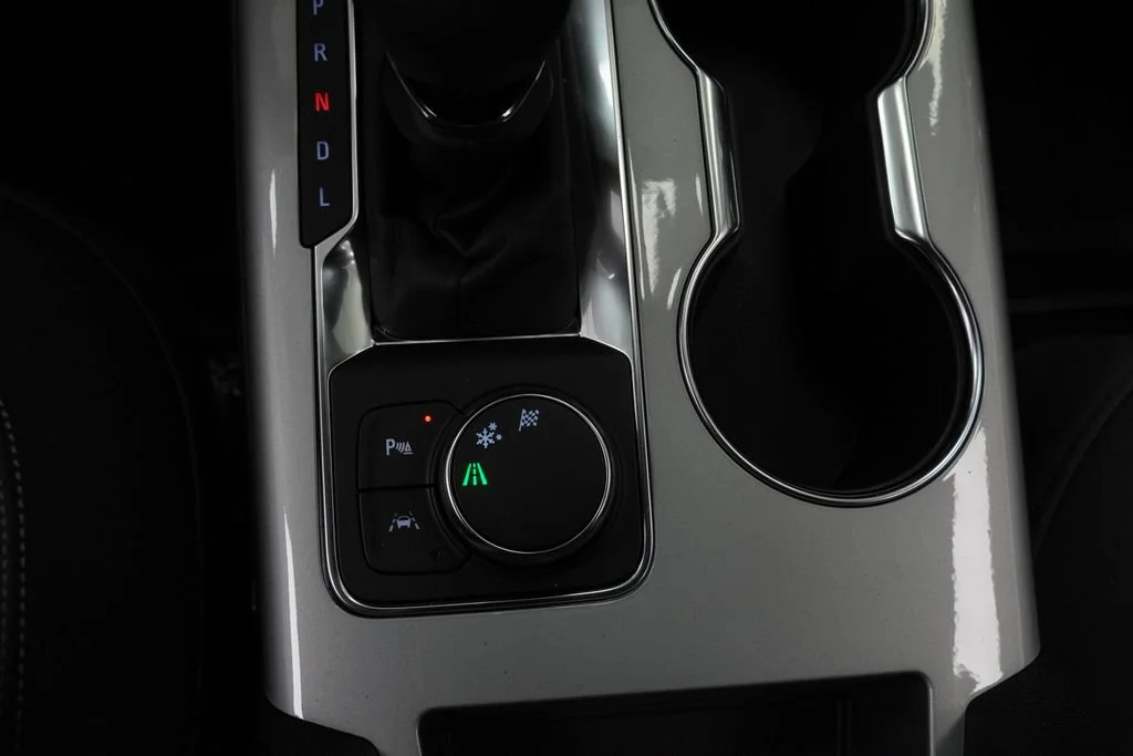 New 2026 Black Chevrolet 2LT image 19