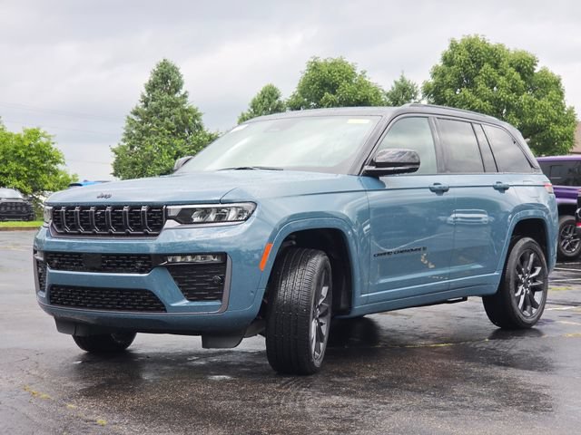 New 2026 Steel Blue Exterior Paint Jeep Limited Reserve image 23