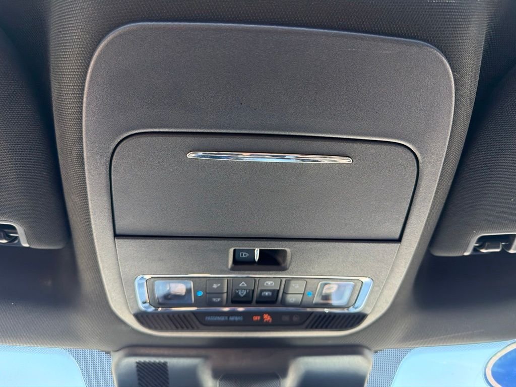 Used 2023 White Ford Platinum image 28