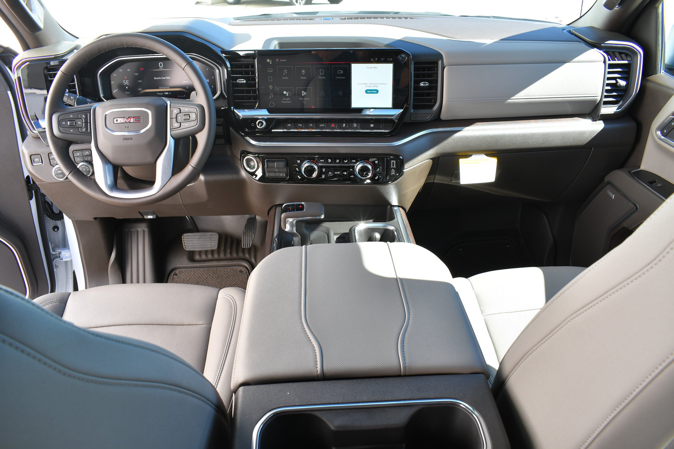 New 2026 Glacier White Tricoat GMC SLT image 19