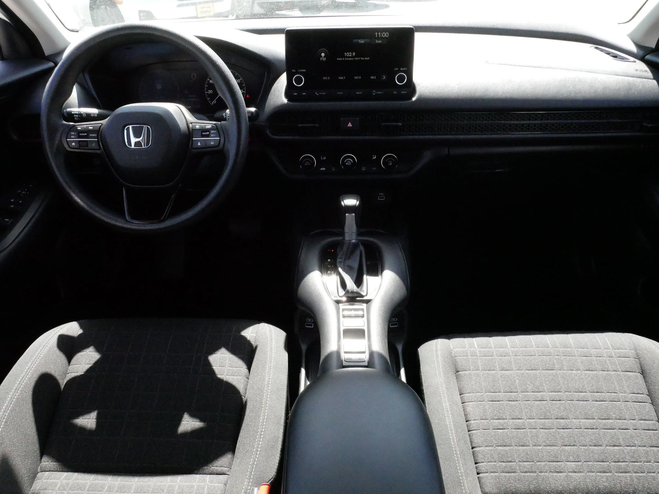 Certified Used 2023 Platinum White Pearl Honda LX image 10