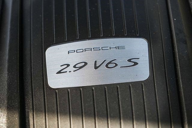 2022 Porsche Macan S - Photo 27