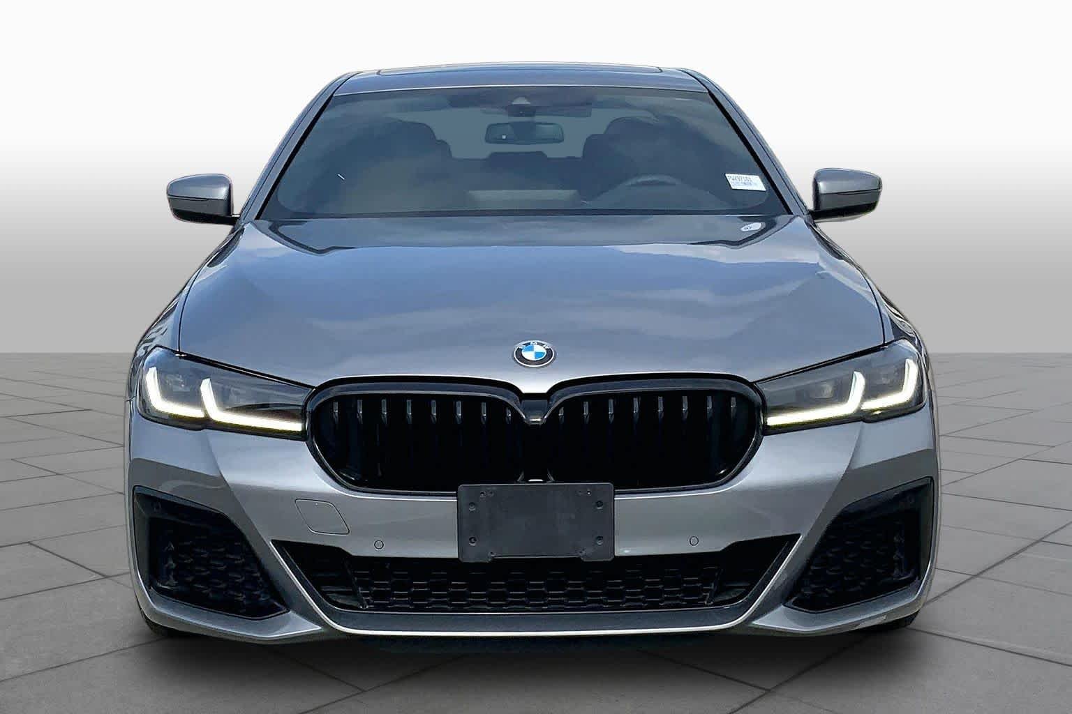 Used 2023 Skyscraper Gray Metallic BMW 530i image 3