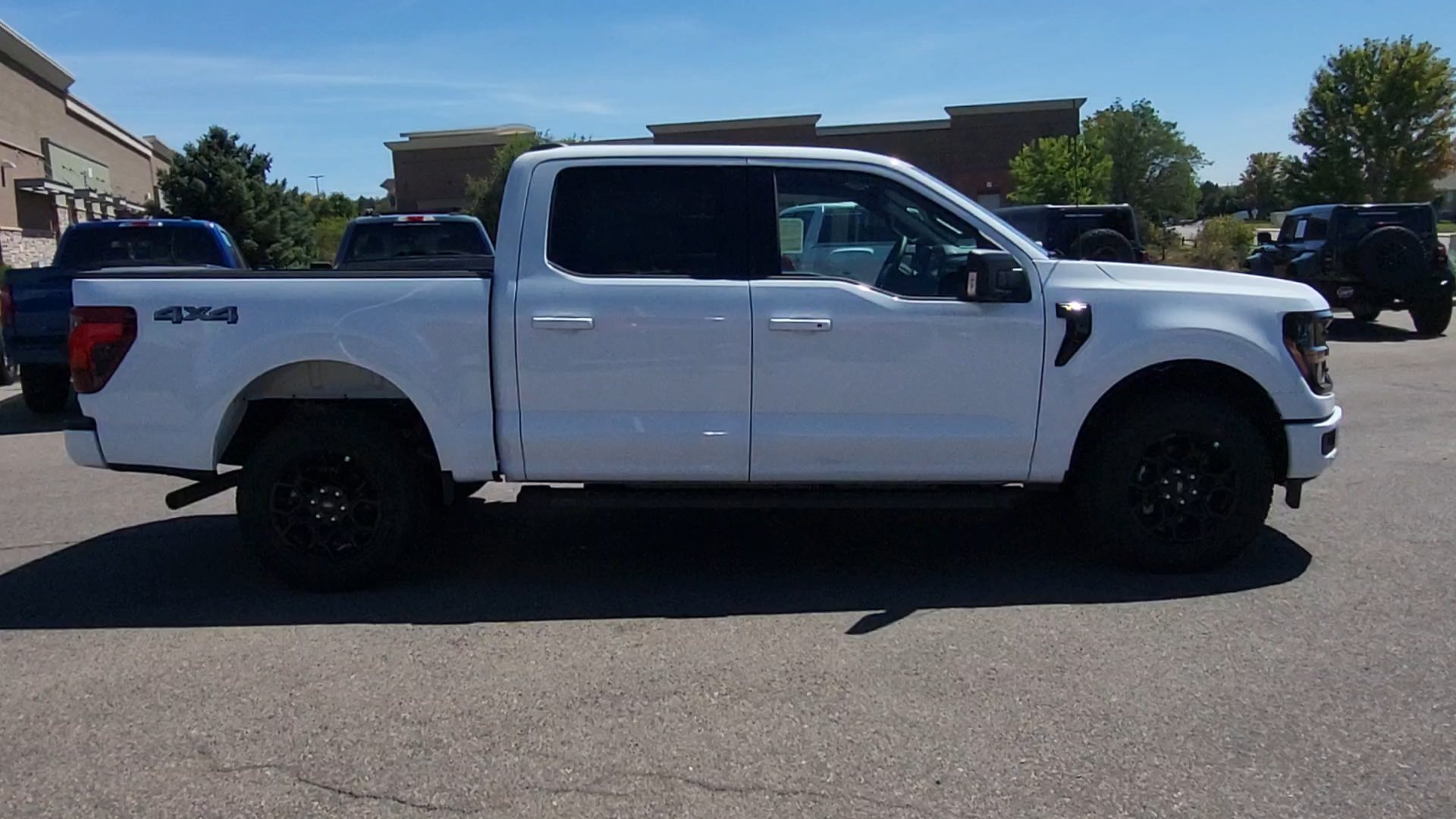 New 2026 Oxford White Ford XLT image 6