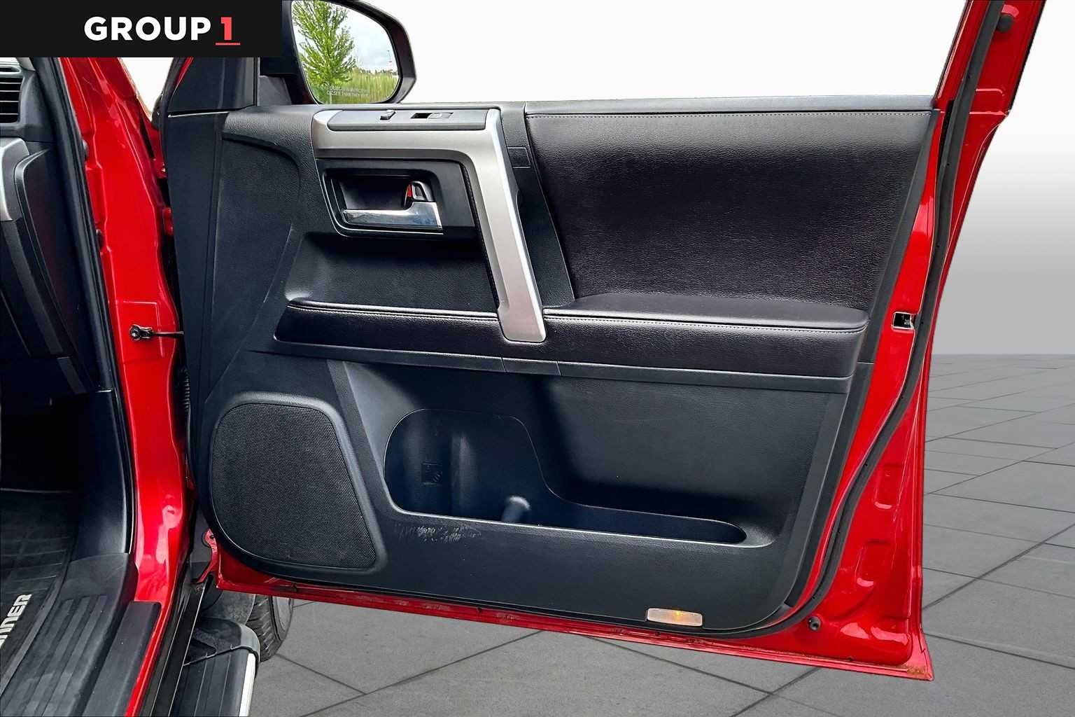 Used 2016 Barcelona Red Metallic Toyota SR5 Premium image 23