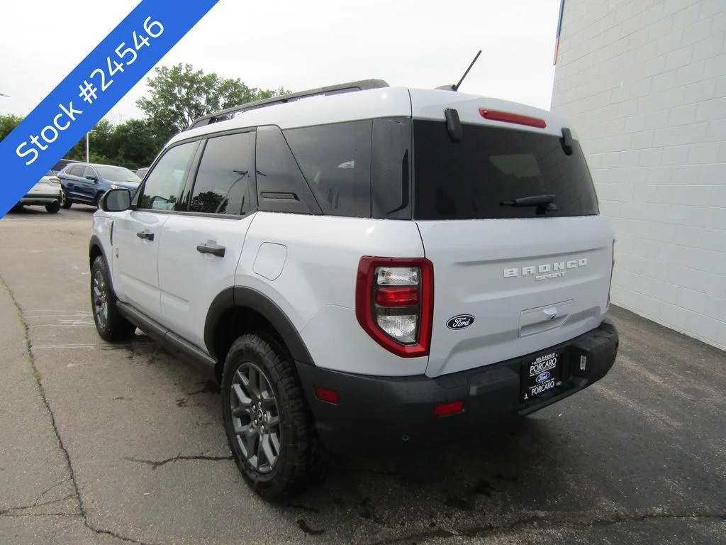 New 2026 Space White Metallic Ford Big Bend® image 5