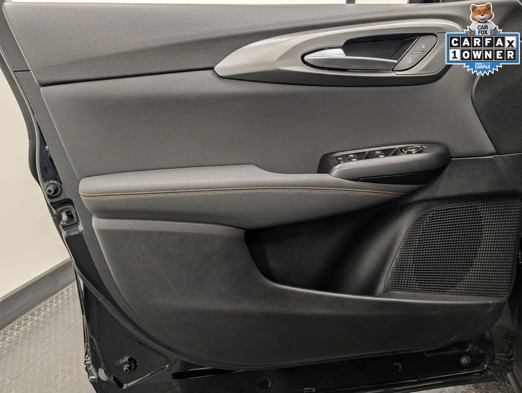 Used 2025 Black Alfa Romeo  image 8