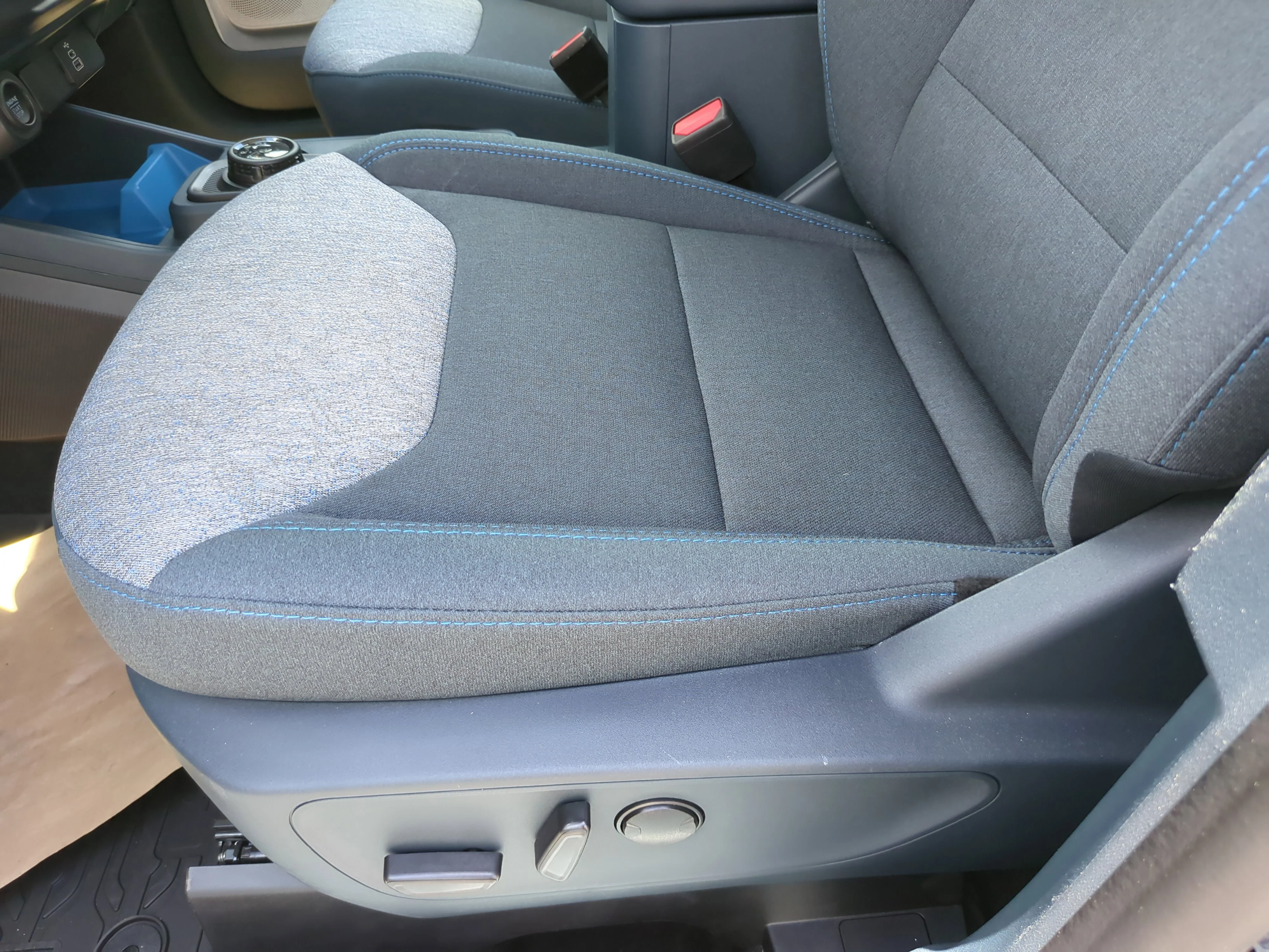2025 Ford Maverick XLT - Photo 19