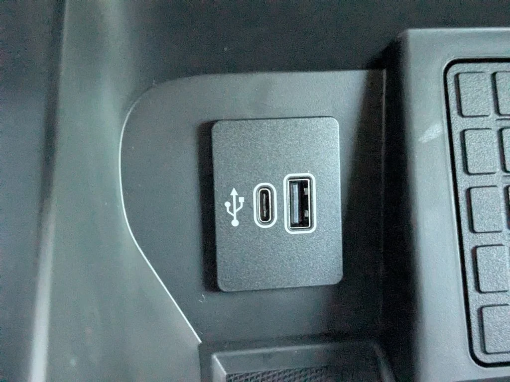 New 2026 Avalanche Ford XLT image 22