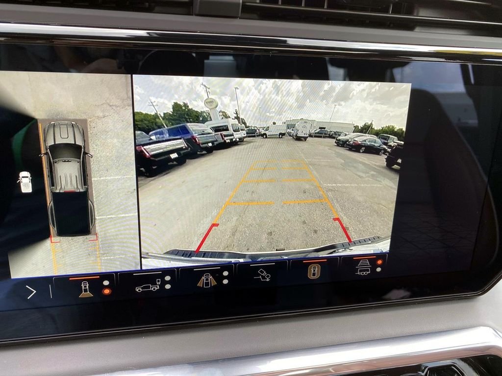 Used 2025 White GMC Denali Ultimate image 18